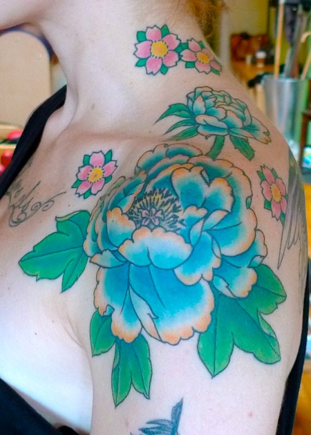 Peonies I did these flowers a few months ago I love tattooing flowers